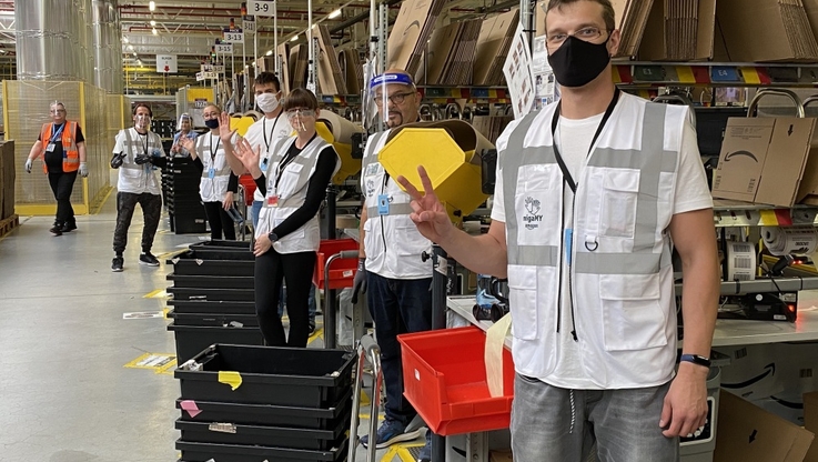 Biuro prasowe Amazon/Praca bez barier Amazon zatrudnia w Polsce pracowników z wadami słuchu