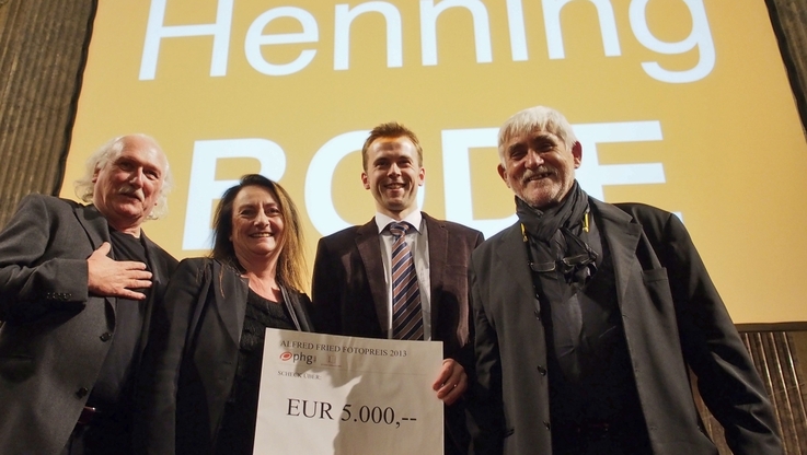 "From left: Lois Lammerhuber, Silvia Lammerhuber (both Edition Lammerhuber),  Henning Bode, Werner Sobotka (PHG)."
