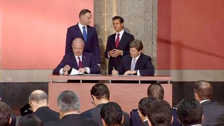 Podpisanie umowy Meksyk - Ptak Warsaw Expo