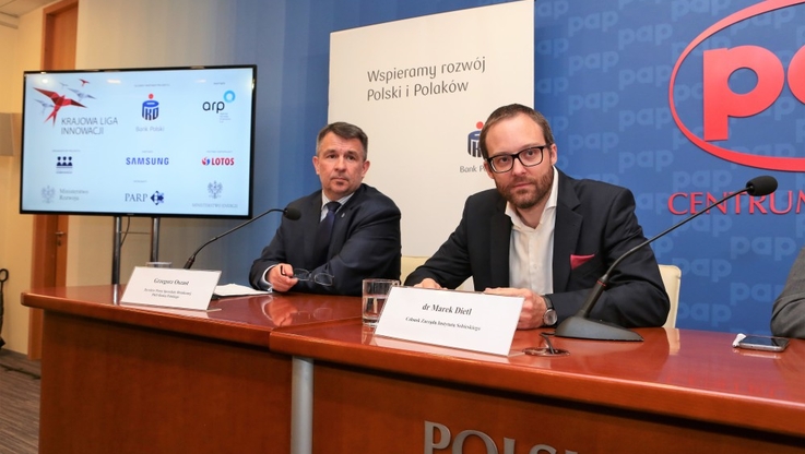 Od lewej: Grzegorz Oszast - dyrektor Pionu Sprzedaży Detalicznej PKO Banku Polskiego, dr Marek Dietl - członek Zarządu Instytutu Sobieskiego