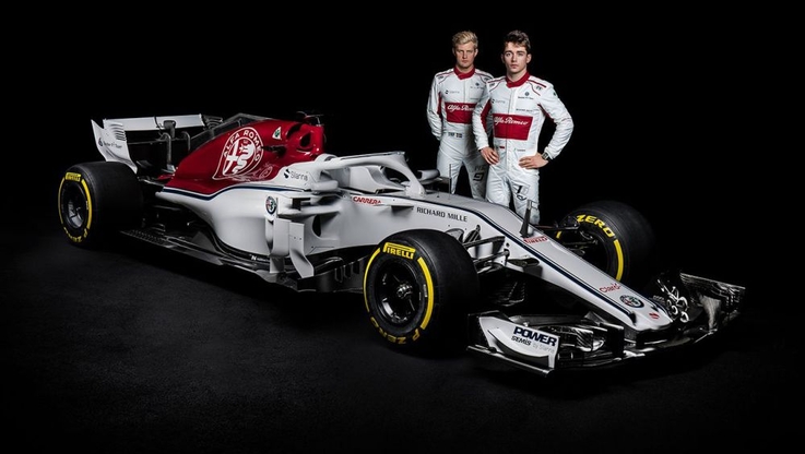 Marcus Ericsson i Charles Leclerc z nowym bolidem