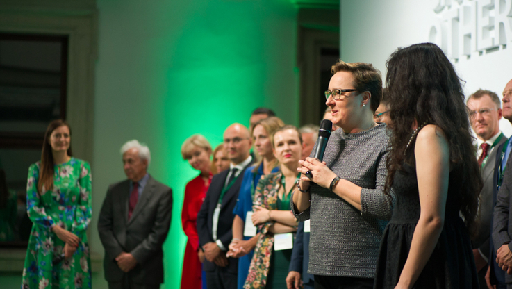 Dominika Bettman, prezes Siemens oraz Mentorka EmpowerPL, ze swoją Mentee, Dalią Galą