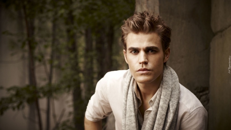 Paul Wesley (1)