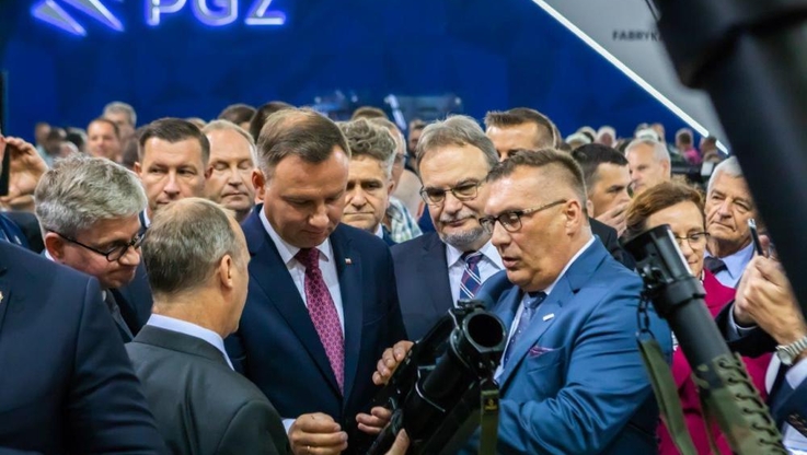 PGZ/Prezydent Andrzej Duda na wystawie Polskiej Grupy Zbrojeniowej fot.2