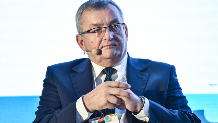 PAP/S.Leszczyński - minister infrastruktury Andrzej Adamczyk