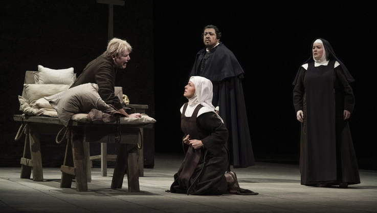 Wstrząsające „Dialogi karmelitanek” to ostatnia w tym sezonie transmisja do kin z wielokrotnie nagradzanego cyklu „The Metropolitan Opera: Live in HD”. Fot. Ken Howard