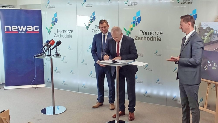 NEWAG/Podpisanie umowy - Szczecin (3)
