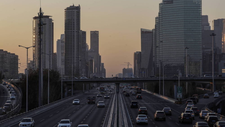 China economy keeps up a steady recovery in November