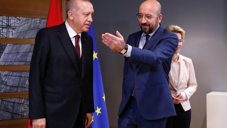 Od lewej: prezydent Turcji Recep Tayyip Erdogan, przewodniczący Rady Europejskiej Charles Michel, przewodnicząca Komisji Europejskiej Ursula Von Der Leyen; Copyright: European Union