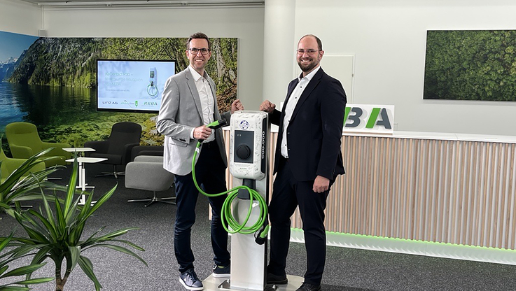 © KEBA Group AG - Christoph Knogler, CEO KEBA Energy Automation oraz Gerhard Weidinger, CTO KEBA Energy Automation