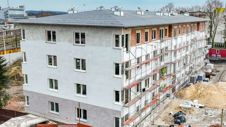 Fot. z budowy bloku ZGM TBS przy Łódzkiej oraz budynku komunalnego przy ul. Bardowskiego -  Łukasz Kolewiński (UM)