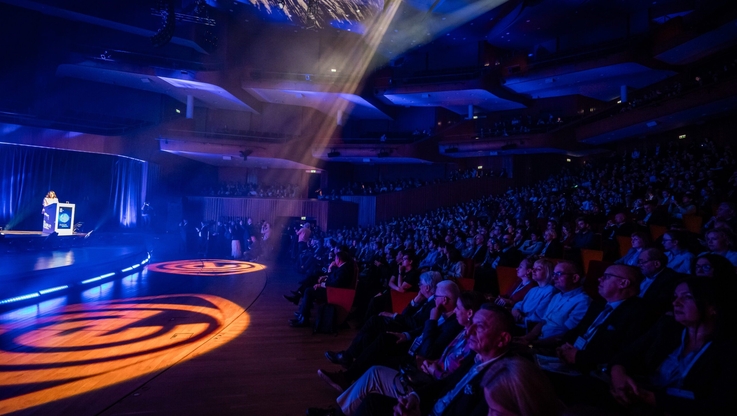 Fundacja Gospodarki i Administracji Publicznej - Open Eyes Economy Summit 2024