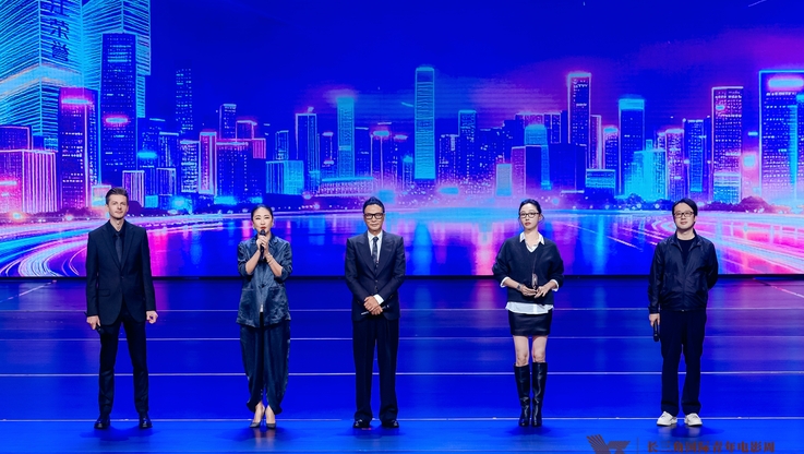 Ningbo International Communication Center/Wystawa plakatów klasycznych produkcji Zhang Shichuana (2)