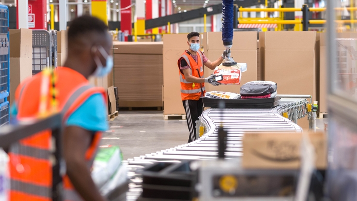 Amazon - Podnośniki pojemników