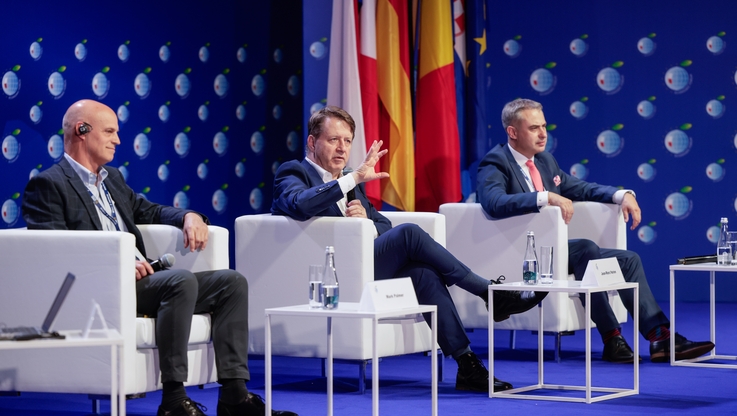 Fundacja Instytut Studiów Wschodnich (3)