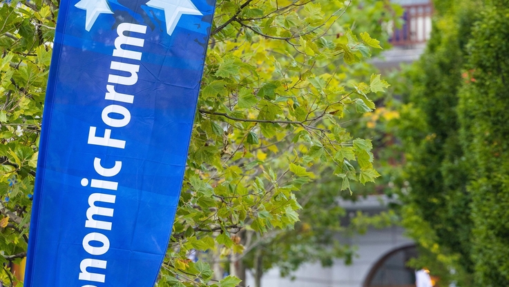 Fundacja Instytut Studiów Wschodnich - Forum Ekonomiczne w Karpaczu (2)