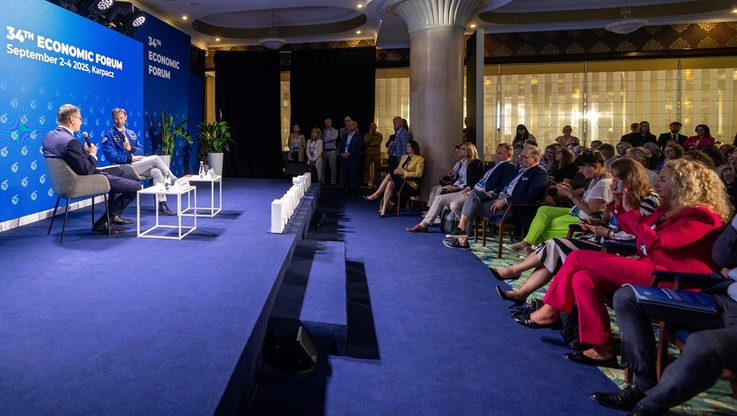 Fundacja Instytut Studiów Wschodnich (2)