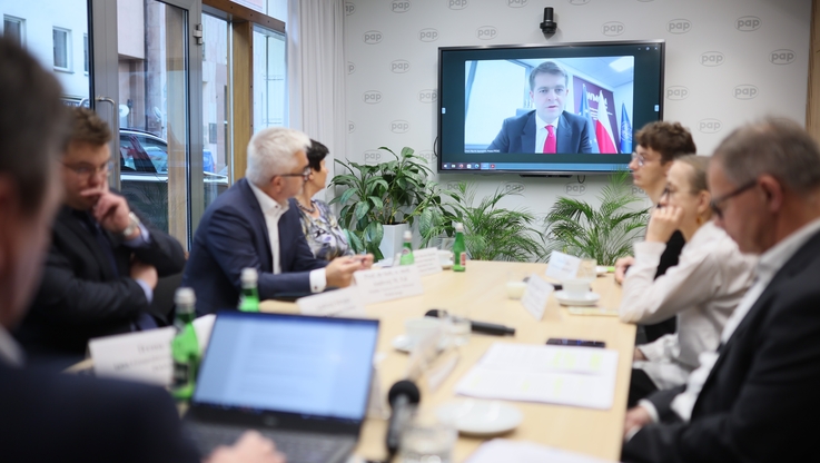 Fot. PAP/L. Szymański