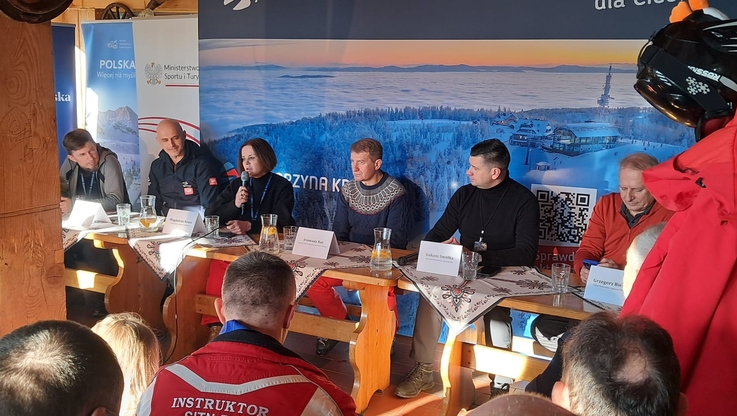 Polska Organizacja Turystyczna (1)