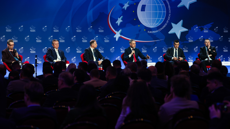 Fundacja Instytut Studiów Wschodnich (1)