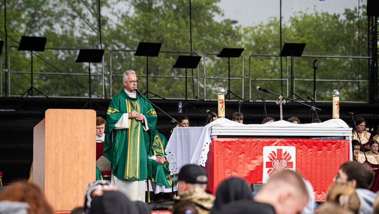 Caritas (2)