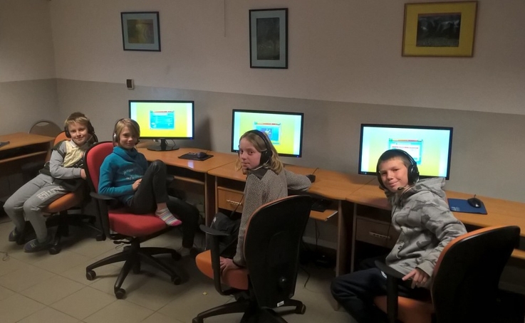 Pracownia komputerowa w SOS Wiosce Dziecięcej w Biłgoraju, fot. Stowarzyszenie SOS Wioski Dziecięce w Polsce