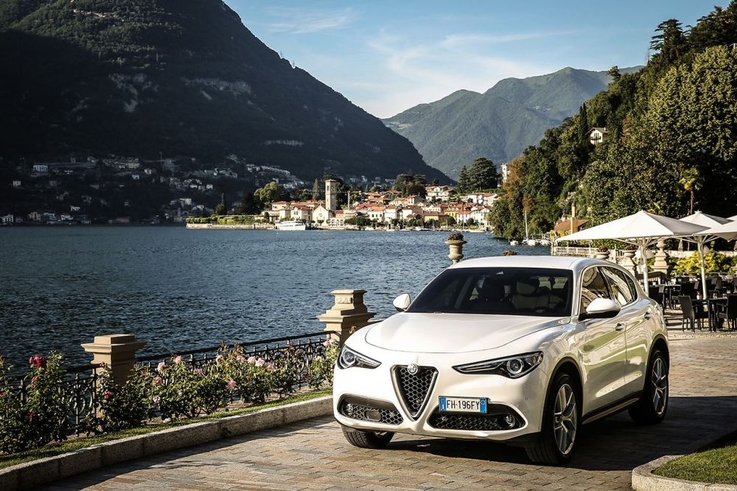 Alfa Romeo Stelvio (2)