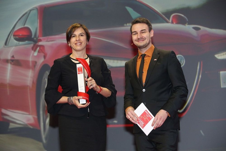Roberta Zerbi, Szef marki Alfa Romeo na region EMEA odbiera nagrodę Best Car 2018 dla Alfy Romeo Giulia