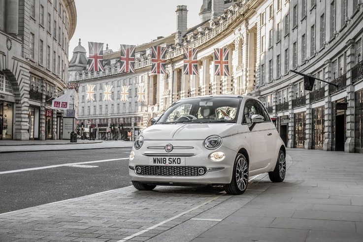 Fiat 500 Collezione w Londynie