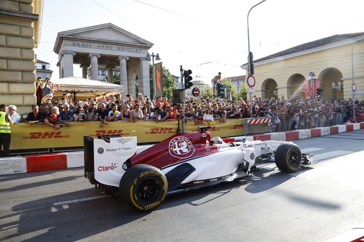 Alfa Romeo gwiazdą F1 Unleash w Mediolanie