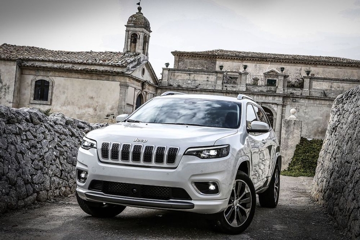 FCA Polska/Nowy Jeep Cherokee Overland fot.1