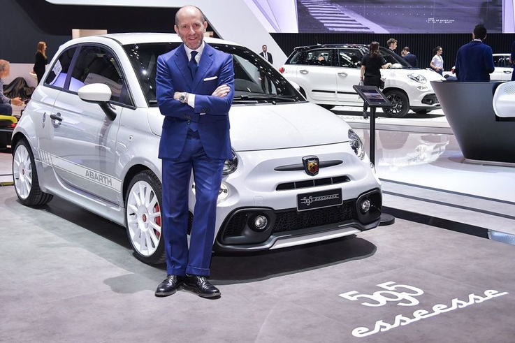 Konkurs "Best Brands" magazynu Auto Bild - Abarth 595 esseesse i Luca Napolitano, dyrektor marek Fiat i Abarth na region EMEA