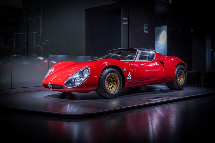 Alfa Romeo 33 Stradale z 1968 Alfa Romeo triumfuje na Motor Klassik Awards 2019 w Niemczech