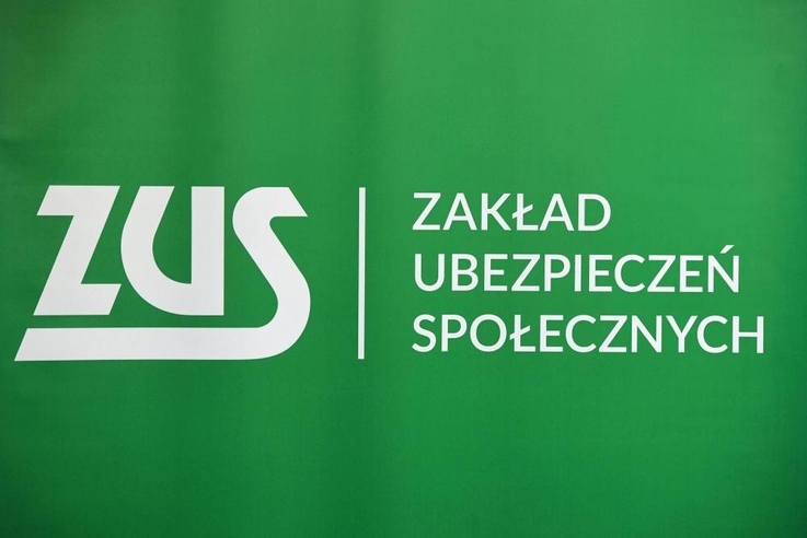 
								ZUS logo
							