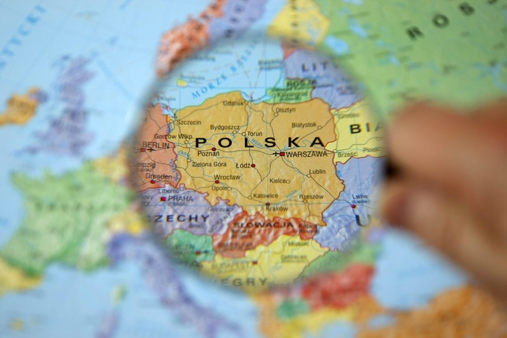 
								Powiększenie Polski na tle mapy Europy
							