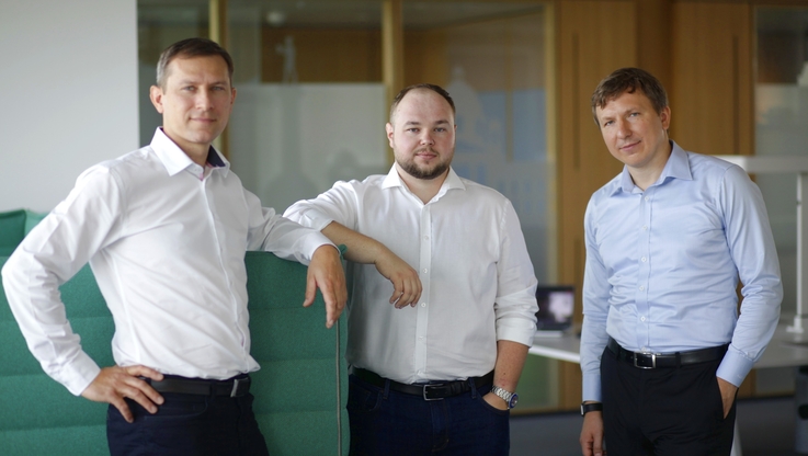 Raiffeisen Centrobank AG - od lewej: Jakub Malach - Head of Lending, Kamil Niewiatowski - Country Manager na Polskę, Alexey Kapustin - członek zarządu RCB i Head of Retail