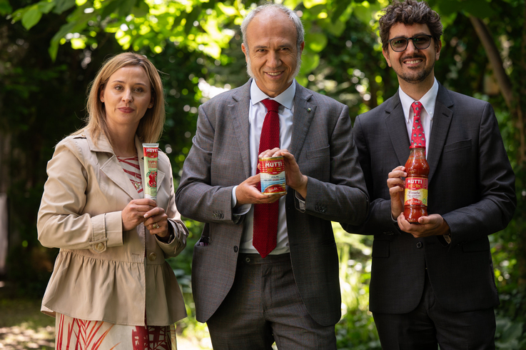 Mutti - Klaudia Łysek, Francesco Mutti, Juan Pablo Carnevale