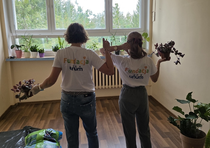 Unum Życie TUiR S.A. (1)