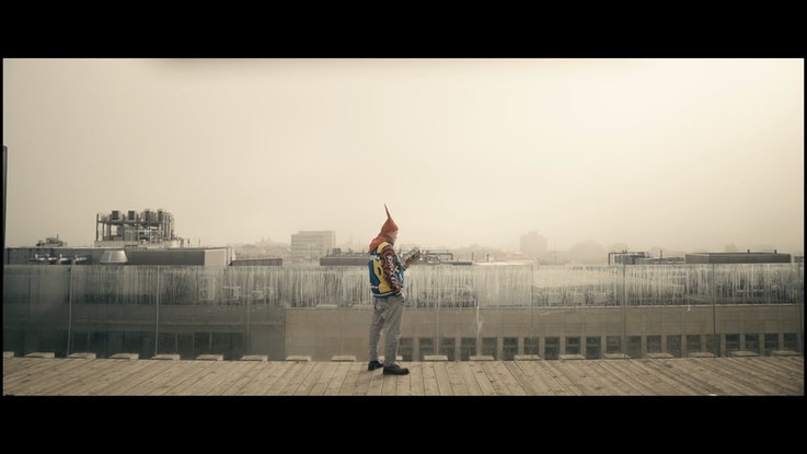 Fot. Vena Art - kadr z filmu, Jarosław Koziara na dachu CSK w Lublinie