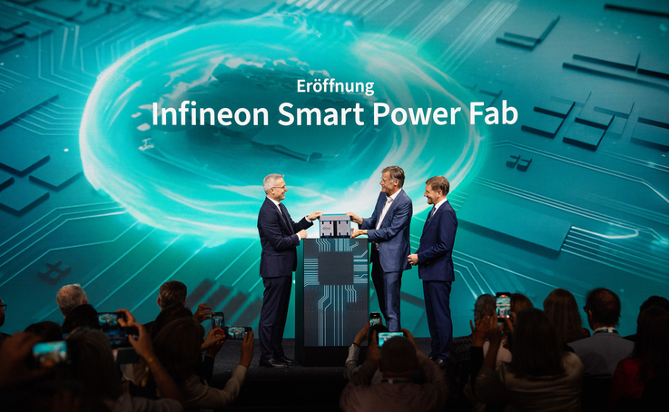 news aktuell/From left to right: Dr. Karsten Wildberger, Federal Minister for Digital Transformation and Government Modernization; Jochen Hanebeck, CEO of Infineon Technologies AG; Michael Kretschmer, Prime Minister of the Free State of Saxony