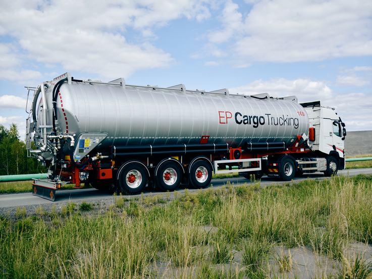 Flota Fot. EP Cargo Trucking